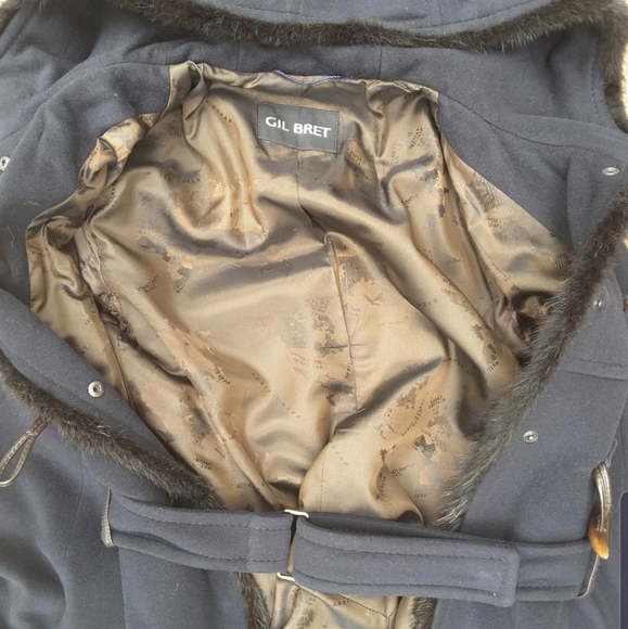 Lambswool and Muskrat fur Duffle Coat - Picture 16 of 16